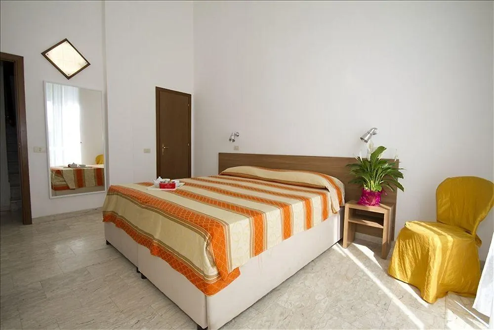 Hotel Derna Βιαρέτζιο Ιταλία