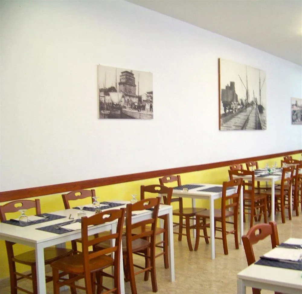 Hotel Derna Viareggio
